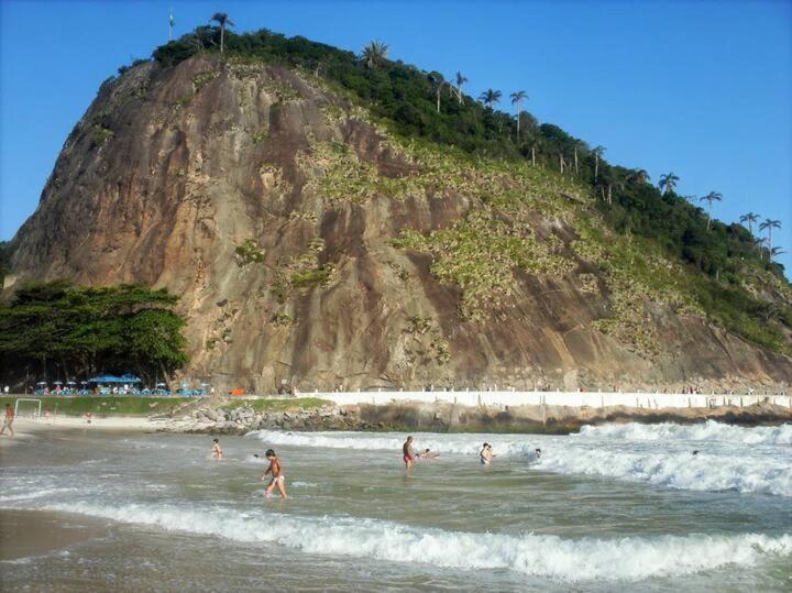 Rio Guesthouse - Um Quarteirao Da Praia De Copacabana Río de Janeiro Exterior foto