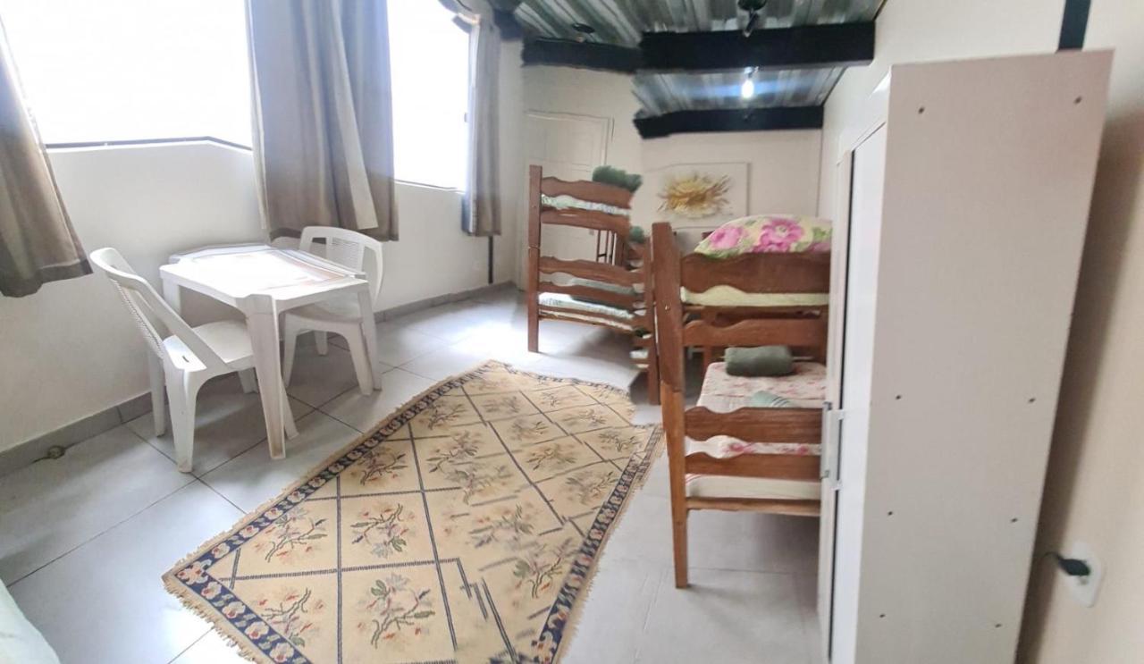 Rio Guesthouse - Um Quarteirao Da Praia De Copacabana Río de Janeiro Exterior foto
